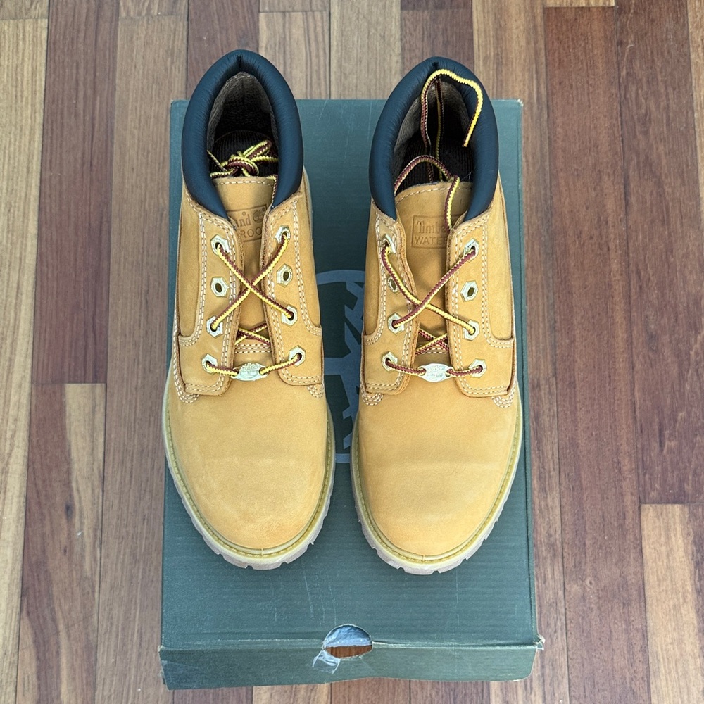 Timberland Women’s Wheat Leather Boots